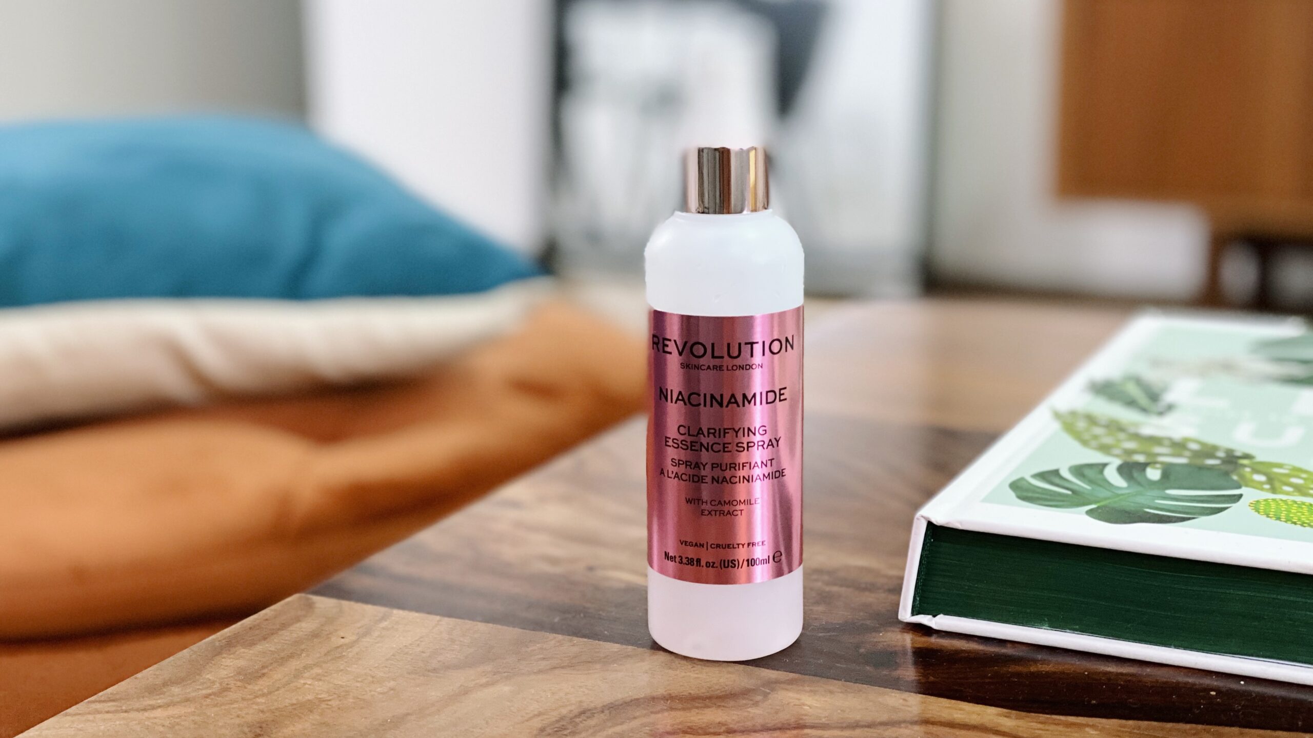 Revolution Skincare Niacinamide Essence Spray